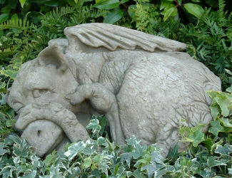 Peep sleeping dragon statue for the garden